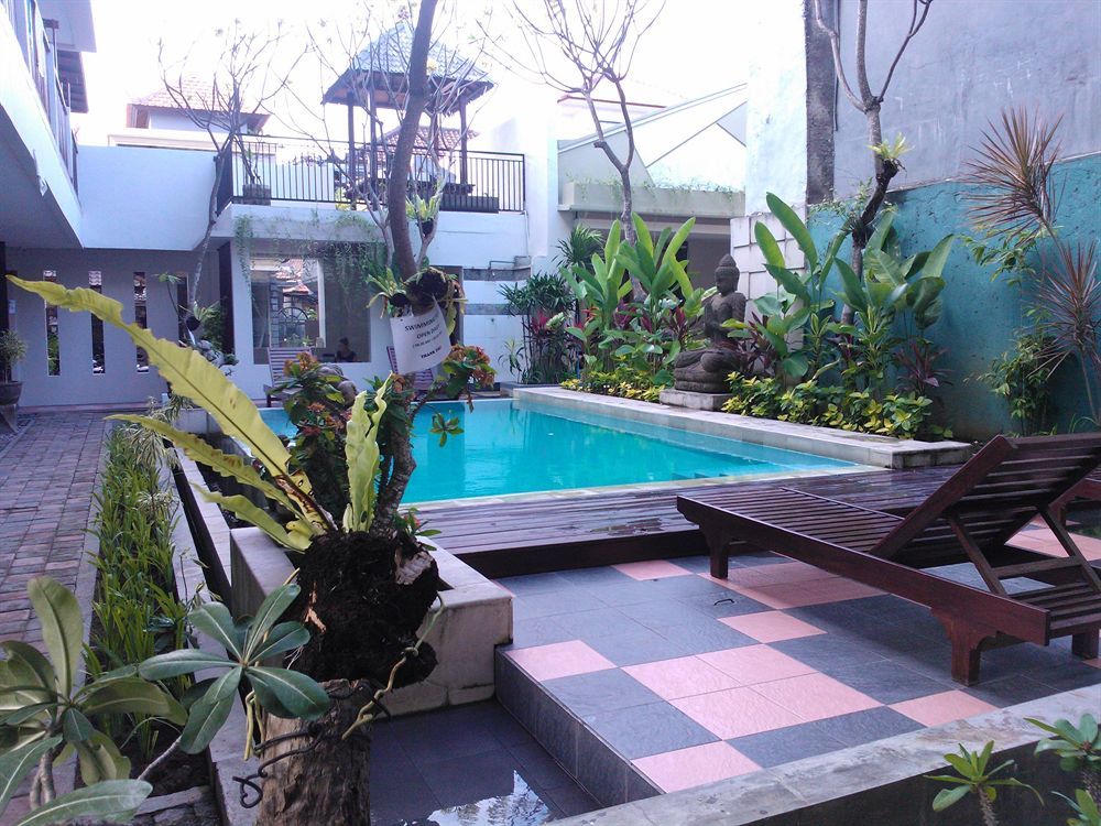 The Kubu Hotel Kuta Lombok Exterior foto