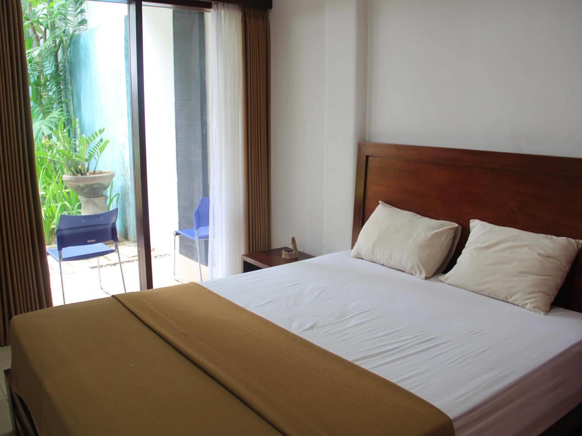 The Kubu Hotel Kuta Lombok Exterior foto