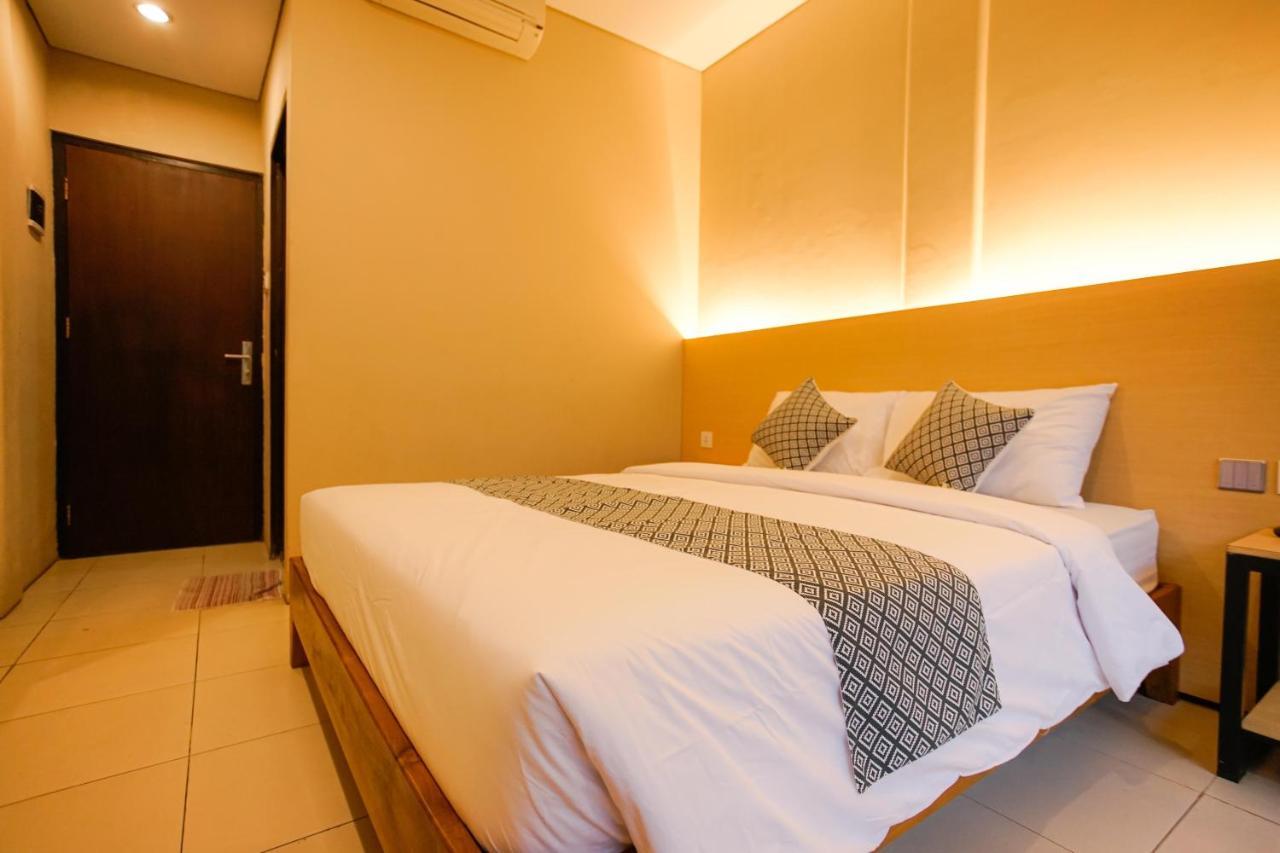 The Kubu Hotel Kuta Lombok Exterior foto